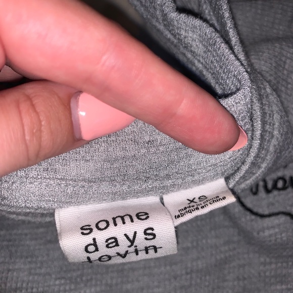 Somedays lovin “howdy get rowdy” tank - Picture 2 of 2